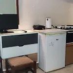 Anna Studio And Apartments