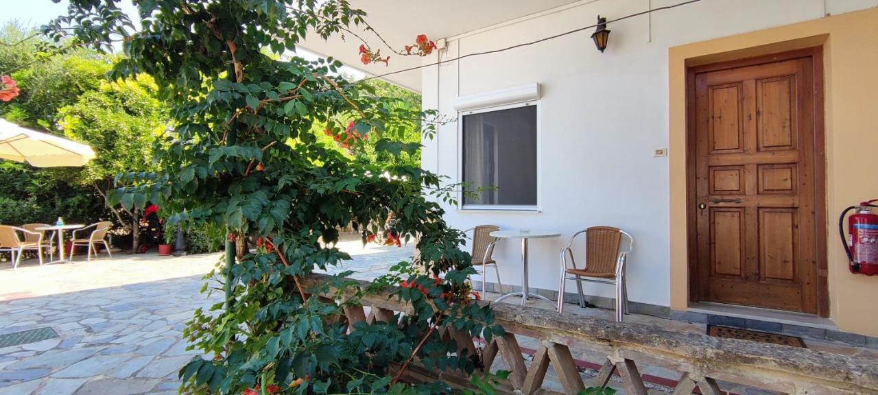 Anna And Aparthotel Planos