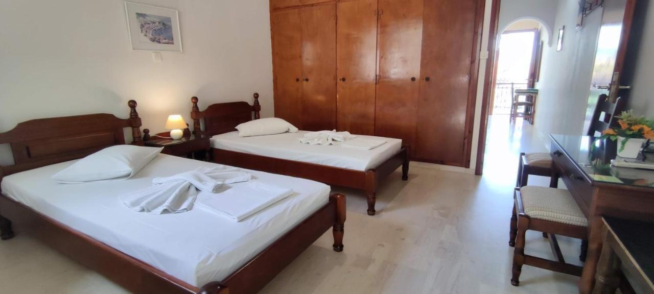 Anna And Aparthotel